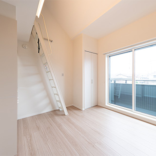 洋間 明るく爽やか(1)