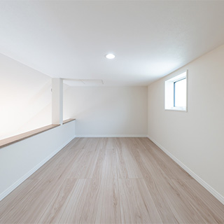 2F ロフト 4.6帖 天井高 140㎝(1)