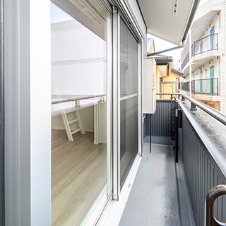 ベランダ・腰高物干し棚