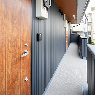 2F 廊下 長尺シート貼り 木目軒天